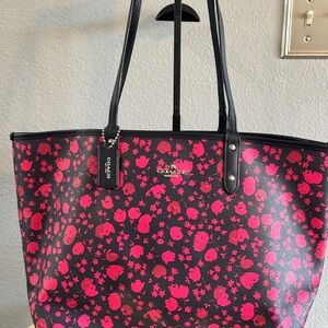 Coach Prairie Calico Print Reversible City Tote